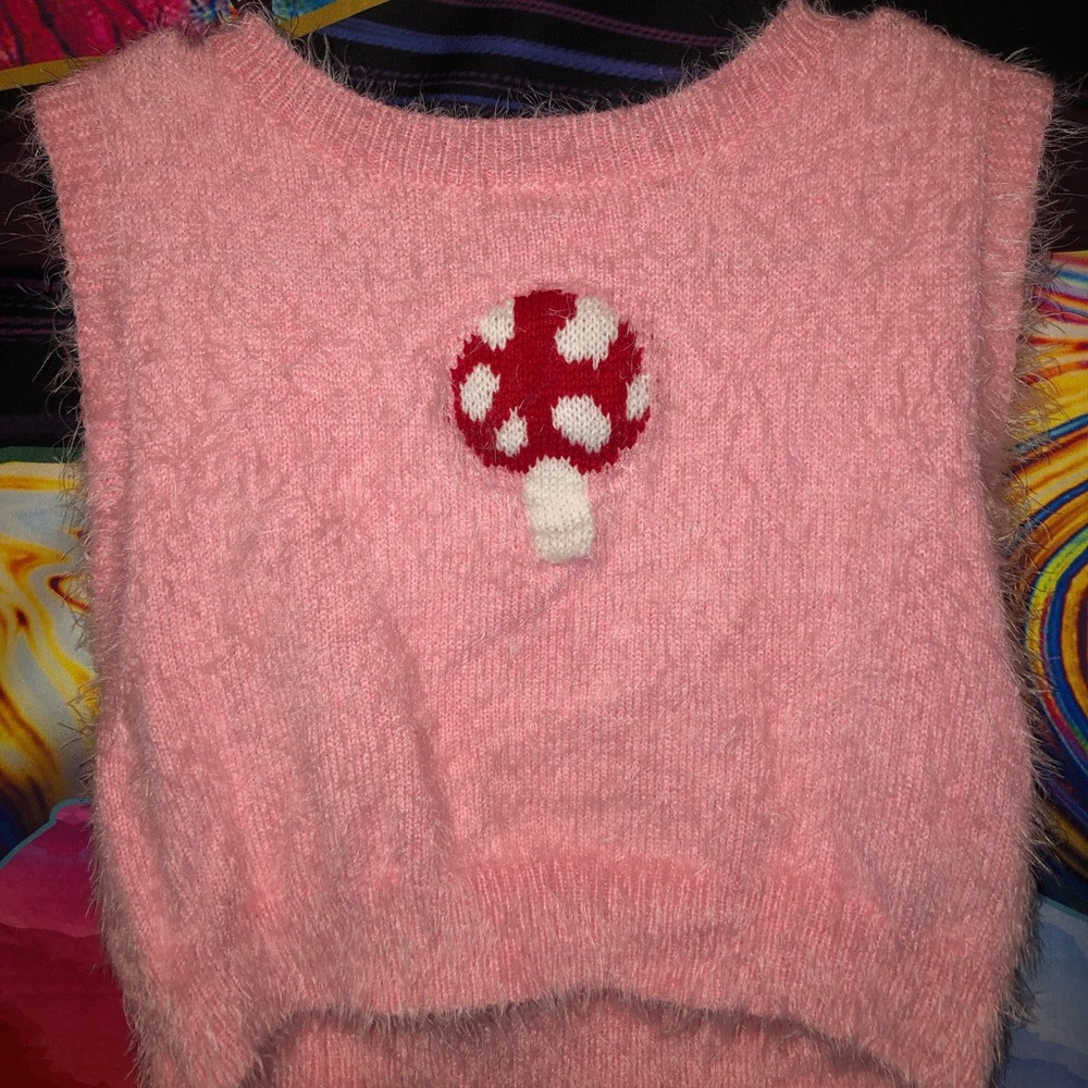 Pink fuzzy mushroom top